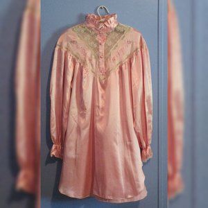 Amanda Payne Sz L Baby Pink Nightgown